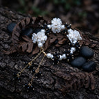 Monochrome Chic Pearl Bracelet